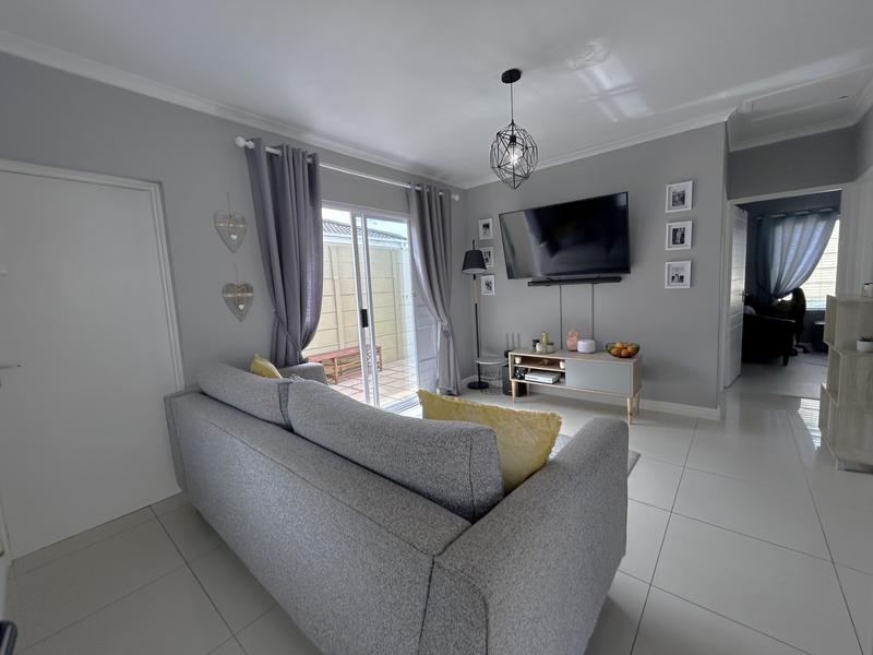 2 Bedroom Property for Sale in Costa Da Gama Western Cape